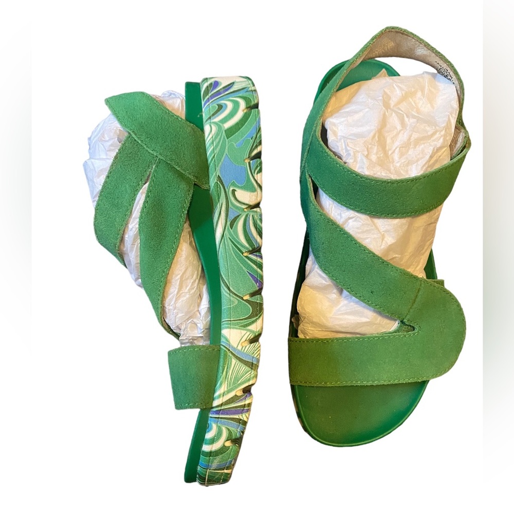 Algeria Green Strappy sandals